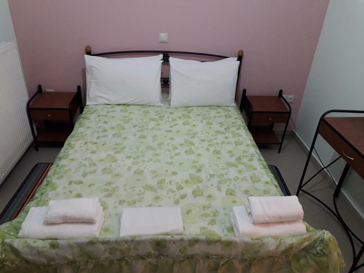 Hotel Monika Lefkada à Tsoukaládhes Extérieur photo